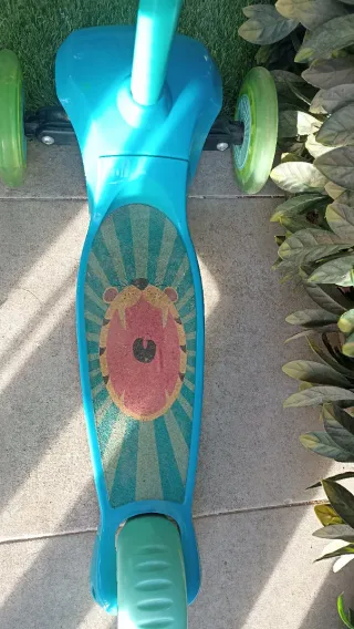 Monopattino per bambini a 3 ruote