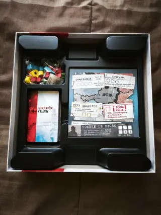 Conexión Viena - Juego de mesa + Mat. promo extra.