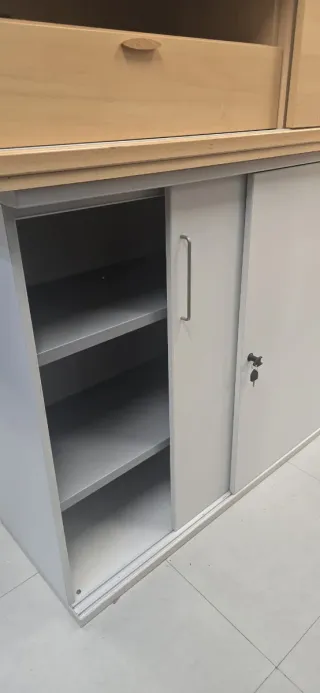 Mueble archivador puertas correderas