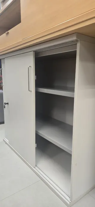 Mueble archivador puertas correderas