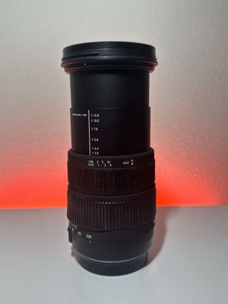 Objetivo Sigma 18-200mm F3.5-6.3 DC OS