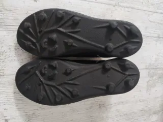 Botas de fútbol NUEVAS + REGALO