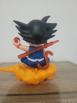Figuras Dragon Ball - Goku Niño y Adulto