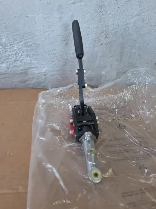 Freno de mano hidráulico