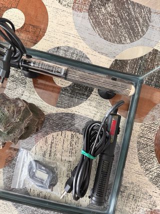 Se venden 2 Acuarius y accesorios