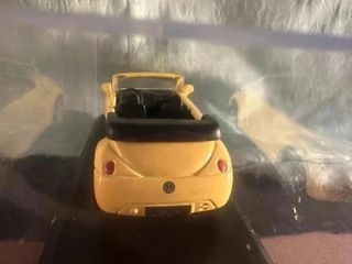 Volkswagen New Beetle 1998 1:43