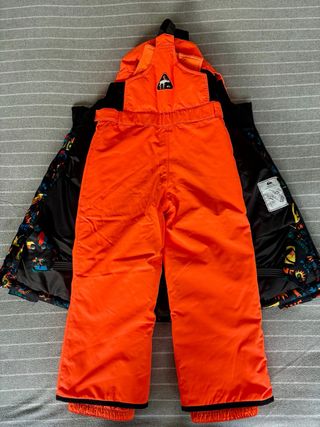 Ropa esqui niño 6-7 años Quicksilver