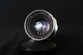 Meyer Optik Primoplan 58mm f/1.9