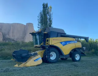 Cosechadora New Holland CR9060