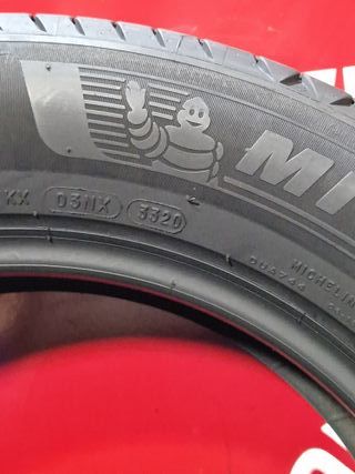 [R. 1892] - 215 60 17 96H NEUMÁTICOS MICHELIN