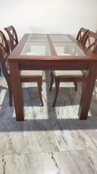 Muebles de madera marrón para salon