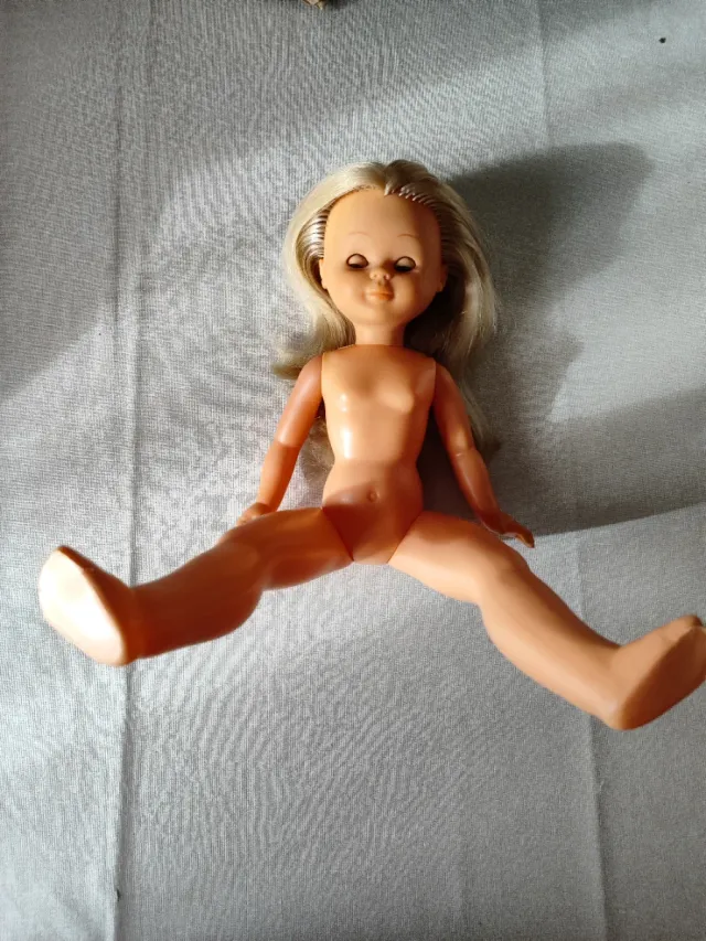 Muñeca Nancy finales 90 desnuda.