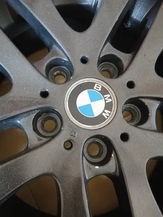 Llantas y Neumáticos BMW R16