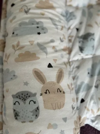 Reductor cuna bebé estampado animales