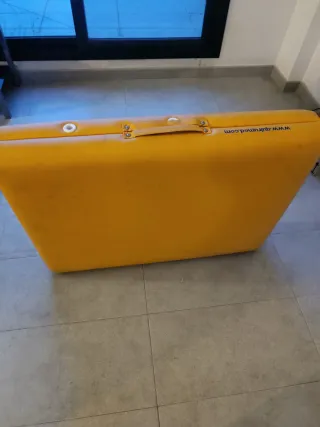 Camilla de masaje quirumed