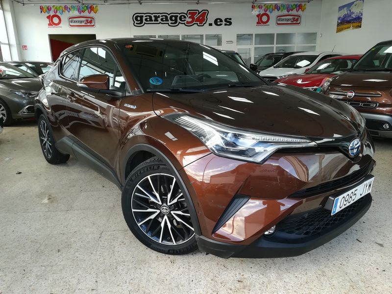 Toyota C-HR 2017 - foto 1
