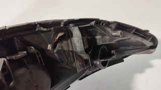 MERCEDES CLASE A FARO DERECHO