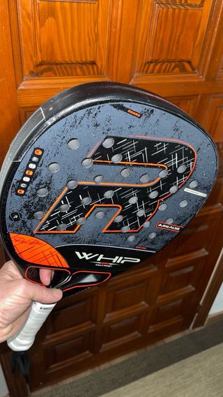 Royal Padel Whip Polietileno 2026
