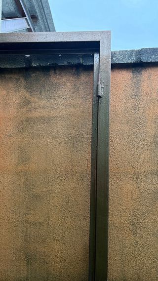 Rejas y marcos de forja para puerta