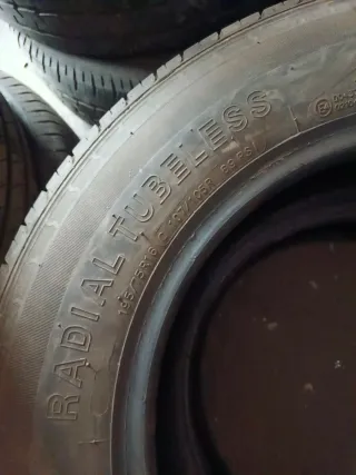 2 Neumáticos Roadx 195/75 R16C 107/105R