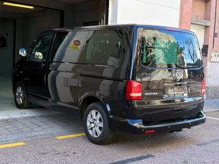 Volkswagen Multivan 2010