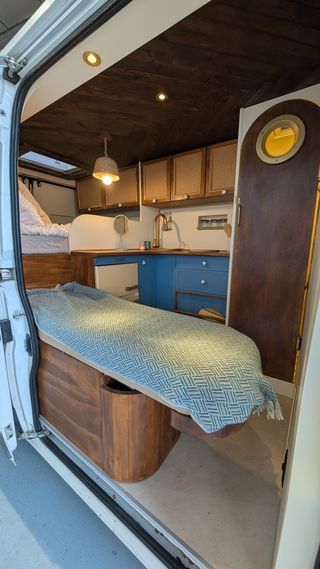 PEUGEOT BOXER L2H2 CAMPER A ESTRENAR - 37.000km