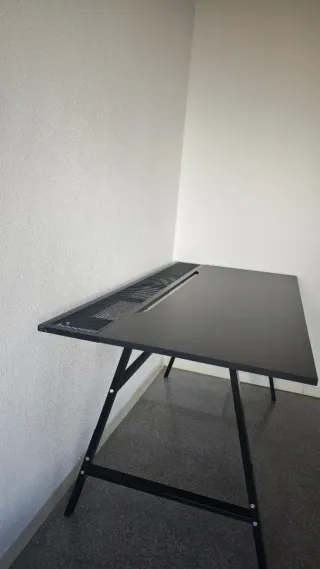 Mesa de escritorio gaming negra Ikea UTESPELARE