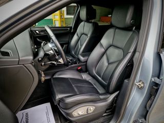 Porsche Macan .