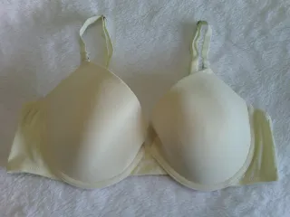 Soutien Primark com Aro cream 95C