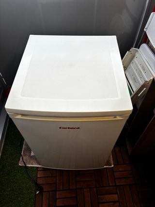 Congelador Vertical Corberó