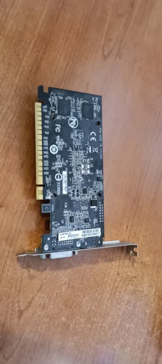 Tarjeta Gráfica Gigabyte GT 710 2GB GDDR5