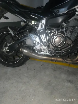 Escape Yamaha MT 07