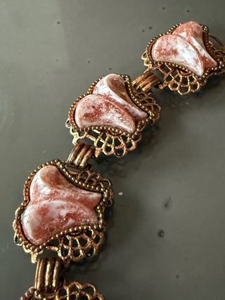 Bracciale vintage metallo ramato vetro bianco