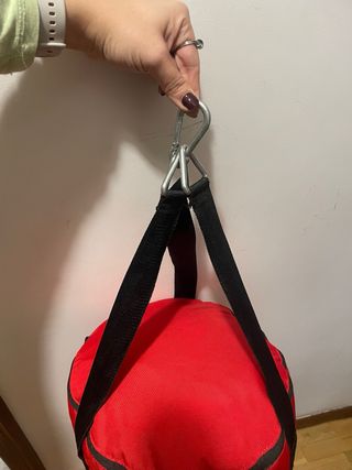 Saco de boxeo OUTSHOCK rojo