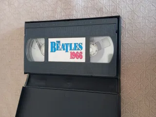 The Beatles 1966 WHS