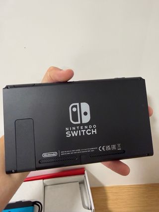 Nintendo Switch + 3 Juegos Mario
