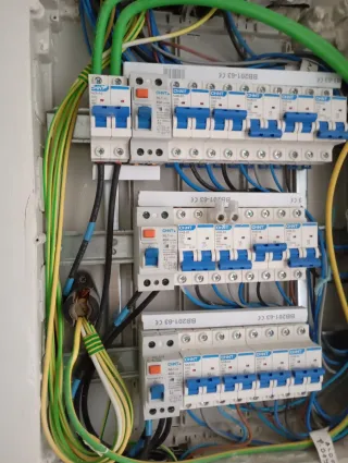 ELECTRICISTA EN MADRID - GETAFE