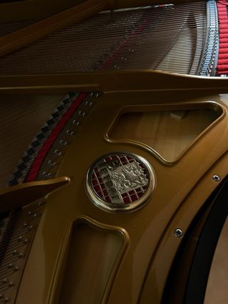 Pianoforte Petrof model Iv