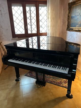 Pianoforte Petrof model Iv