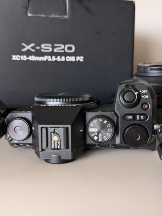 Fujifilm X-S20 + Objetivo XC 15-45mm