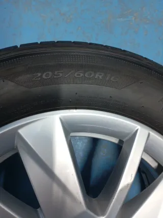 Llanta aleación original VW Caddy 2024