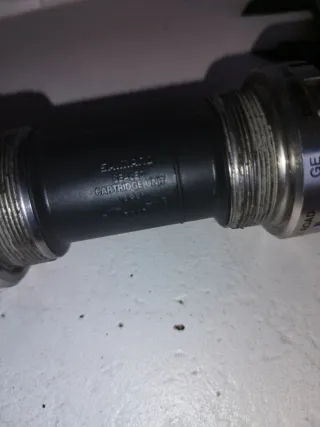 Eje pedalier Shimano SM-FC5600