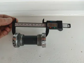 Eje pedalier Shimano SM-FC5600