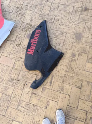 Carenado Lateral Derecho Aprilia RS 50 Negro