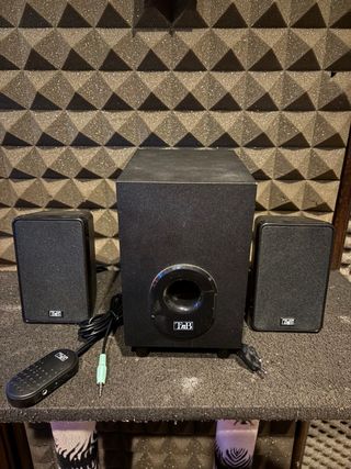 Impianto audio 2.1 T&B nero