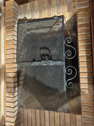 Chimenea de leña metálica