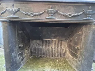 Chimenea de leña metálica