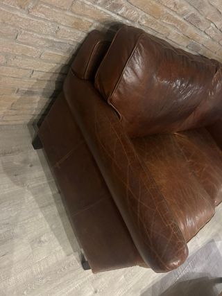 Sofá piel marrón