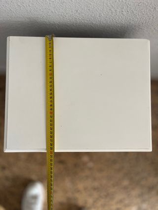 Mesitas de noche blancas de madera