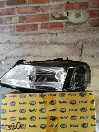 Faro Izquierdo Opel Astra Hella
